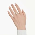 Dextera ring, Mixed cuts, White, 18K gold finish - Image 2