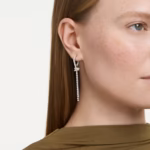 Hyperbola drop earrings Round cut, Knot, White, Mixed metal finish - Image 4