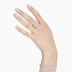 Matrix ring, Oval cut, White, 18K gold finish - Image 2