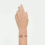 Sublima bangle, Pear cut, Red, 18K gold finish - Image 2