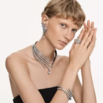 The Vienna Collection ring Swan, White, Ruthenium plated - Image 6