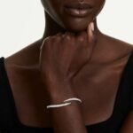 Vienna bangle, Round cut, Swan, White, Rhodium plated - Image 2