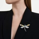 Ariana Grande x Swarovski brooch and hair accessory Crystal pearl, Mixed cuts, Dragonfly, White, Rhodium plated - Image 8