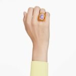 Dulcis cocktail ring Cushion cut, Pavé, Yellow - Image 2