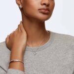Hyperbola bangle Round cut, White, Rhodium plated - Image 6